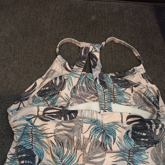 Dress - Picture 3 of 4